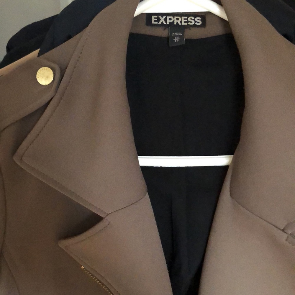 Express Jacket - image 2